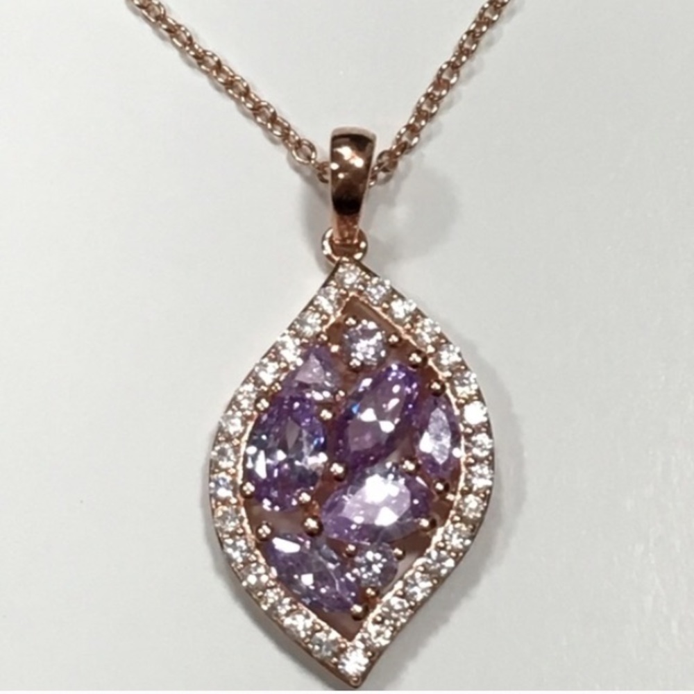 Dream Drops Rose Gold Necklace